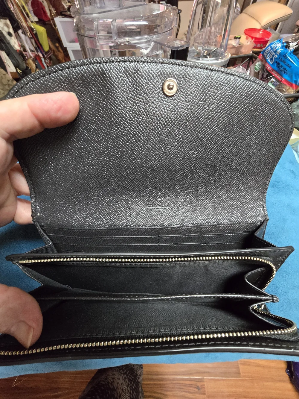 Coach EUC Black & Brown w/ Cherries Design Saffiano Leather Zip Wallet 7.75